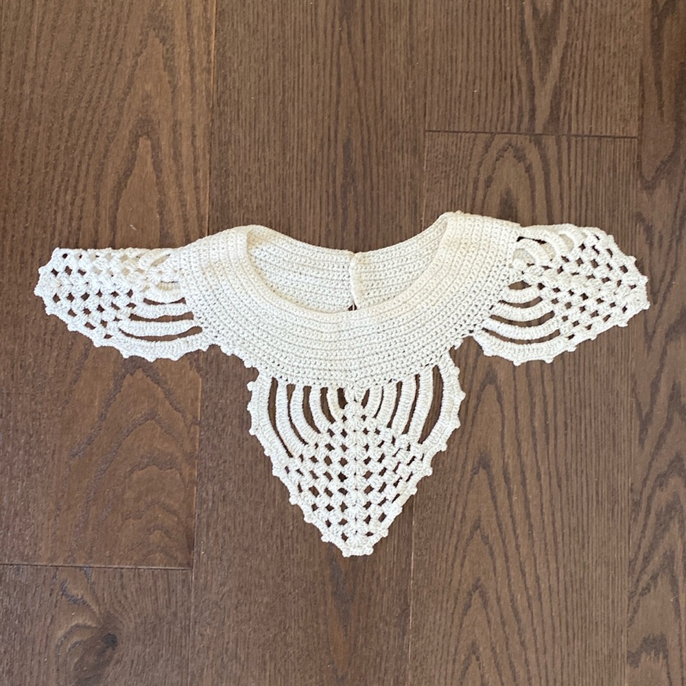 Vintage Crochet Collar